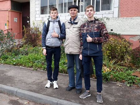 Областная волонтерская акция "Уютный двор - теплый дом"